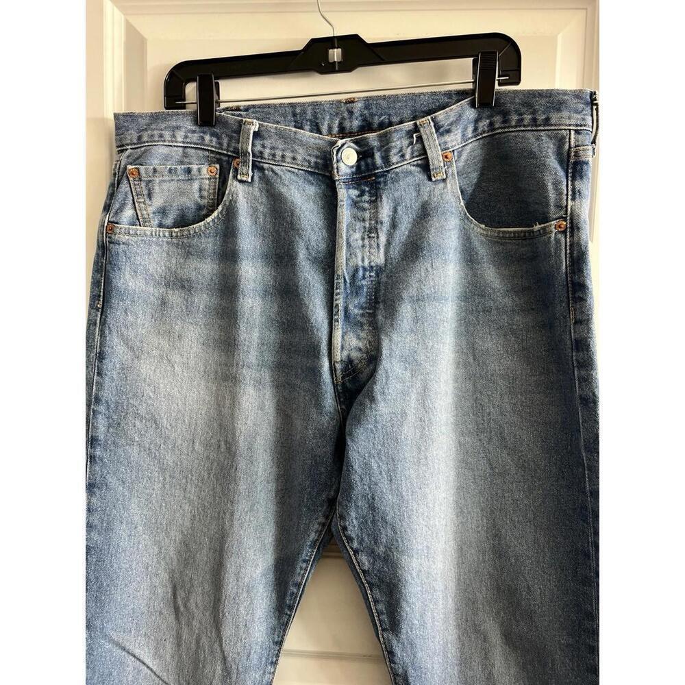 Levi’s 501 93’ Jeans Men’s 38x30 Premium Big E Logo Tab Button Fly Distressed - Picture 2 of 9